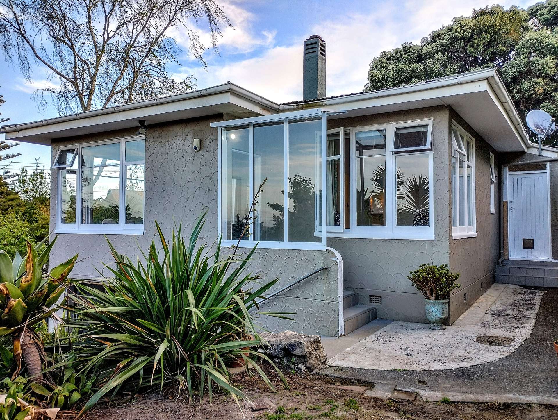 2 Fairmount Road Titirangi_0