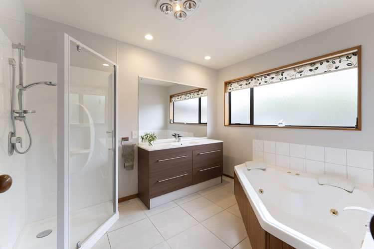 9 Littles Lane Woodend_13