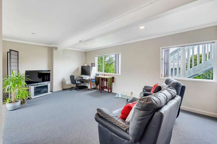 141 Flanshaw Road Te Atatu South_33