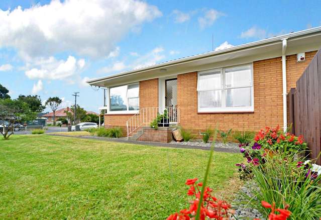 1/108 Huia Road Pt Chevalier_2