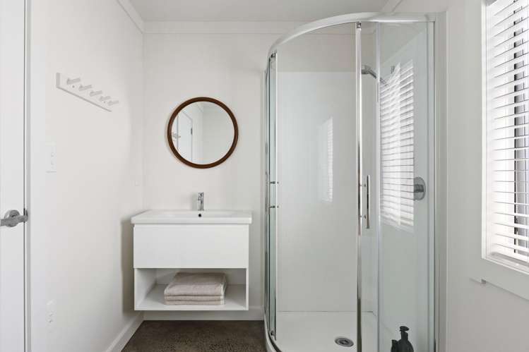 12 Tuamotu Park Wainui_19