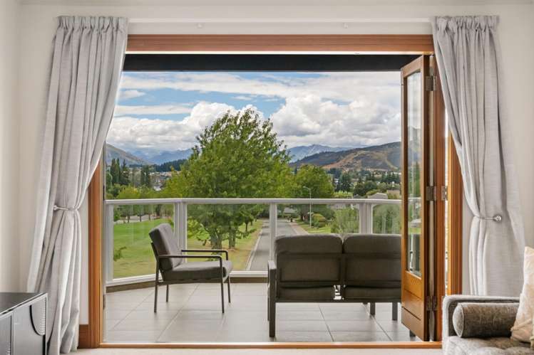 32 Old Station Avenue Wanaka_18