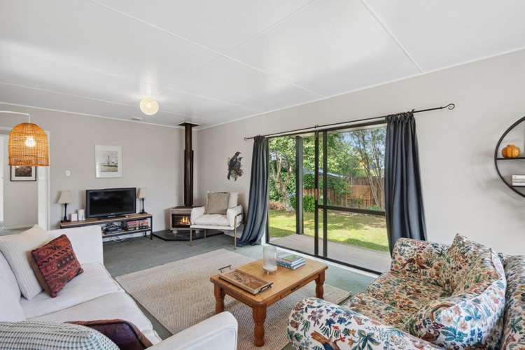9 Baillie Crescent_3