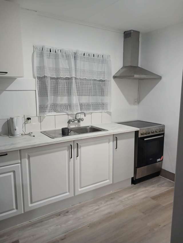 92 Shifnal Drive Randwick Park_3