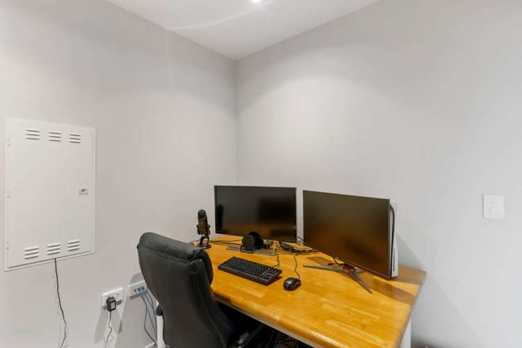 502/25 Don Mckinnon Drive Albany_7