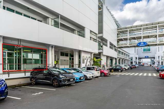 Unit 8/145 Quay Street City Centre_3