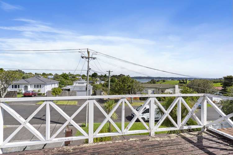 73 Wainui Avenue Point Chevalier_13