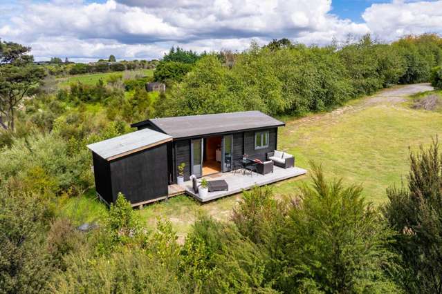 SECRET HIDEAWAY IN WINE COUNTRY