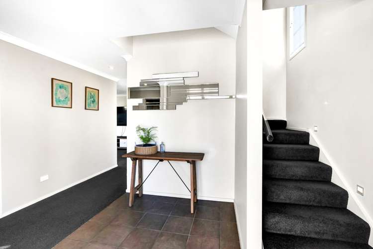 12a Nadine Stanton Drive Bell Block_2