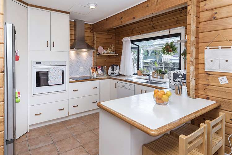 2/51 Gibraltar Street Howick_9