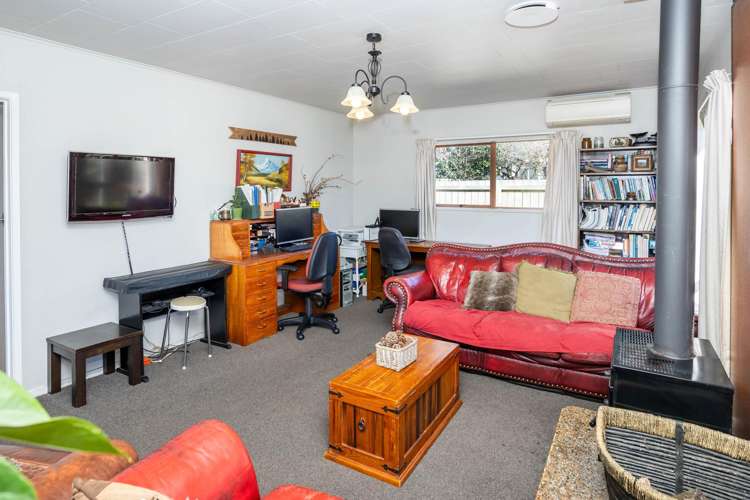 9 Lucien Place Whitikahu_6