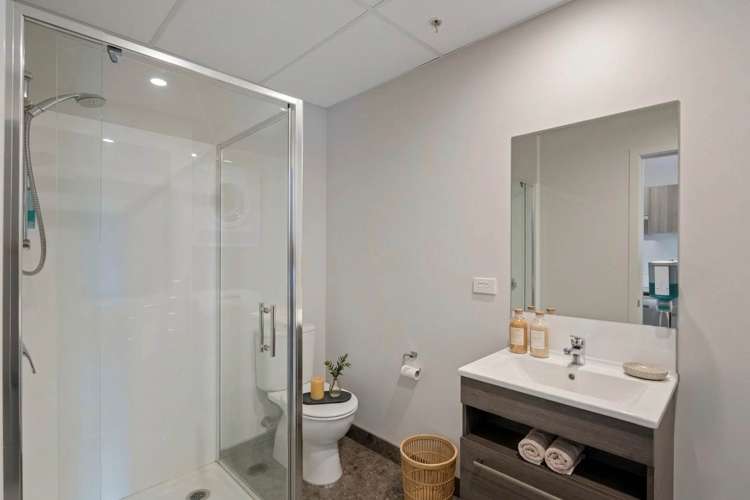 111/24 Hawthorne Drive Frankton_7