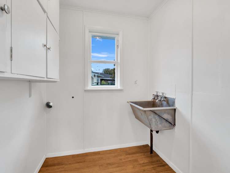 168 Highbury Avenue Highbury_19