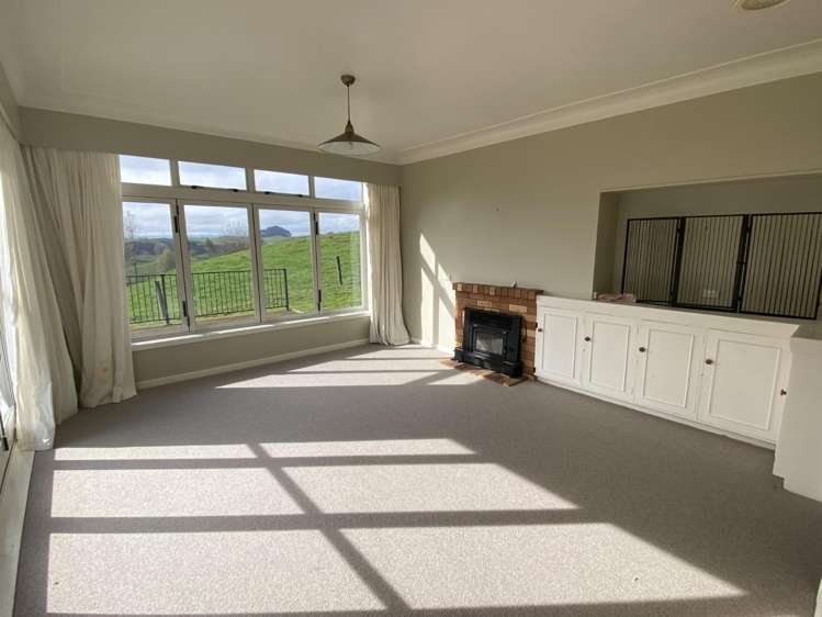 109 Mathers Road 11464_3