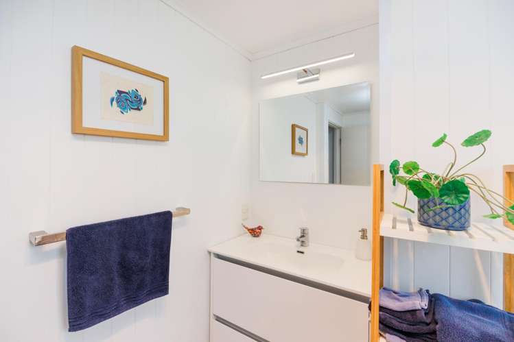 62 Nash Parade Foxton Beach_17