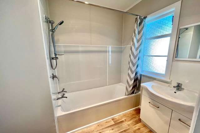 79 Lytton Street Glenholme_4