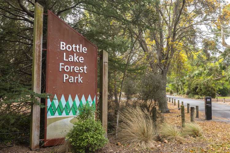 41 Reka Street Parklands_17