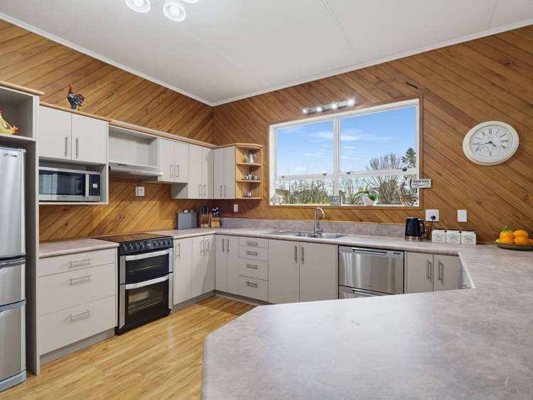 1354 Rangitikei Line Newbury_18