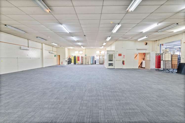 65 - 67 Tay Street Invercargill_38