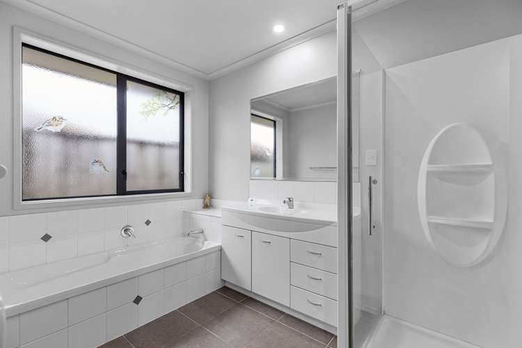 21 Galloway Crescent Pyes Pa_17