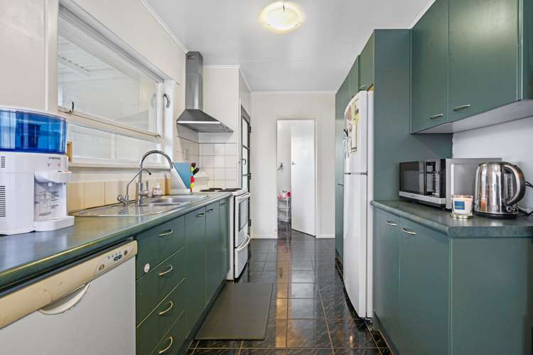 84 Bruce Avenue Glenview_5