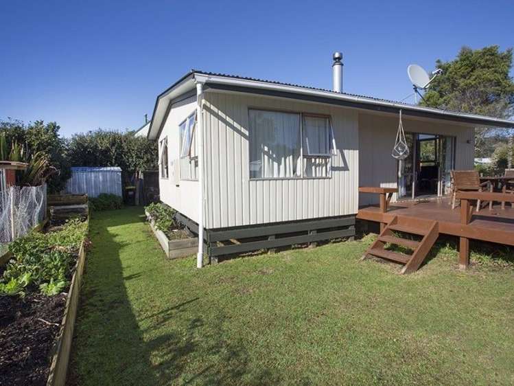 109a Ngati Pu Place Whangamata_1