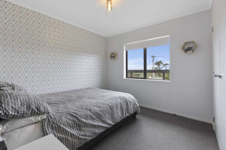 233 King Road Inglewood_19