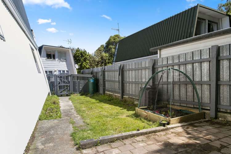 1/39 London Road Korokoro_17