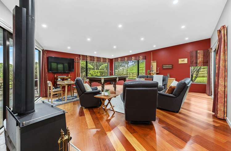 12 Gladys Scott Place Tawa_19