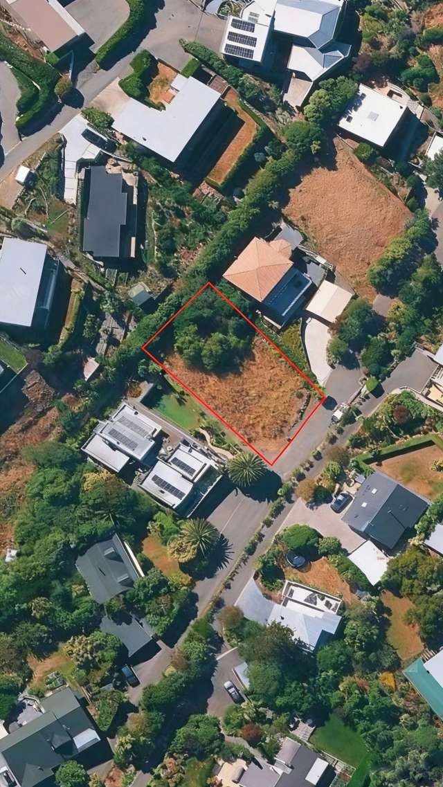 Elevated Scarborough Section with Ocean Views