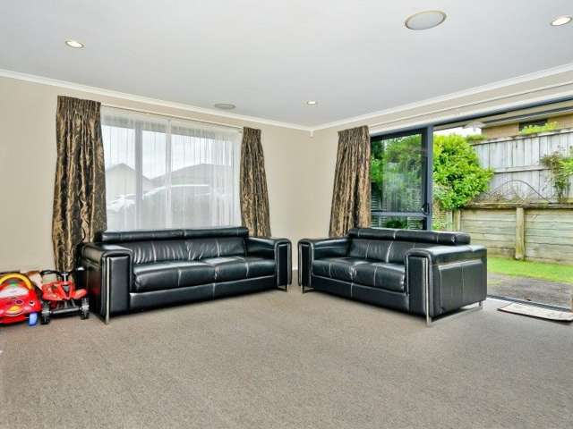 48 Somerton Drive Huntington_2