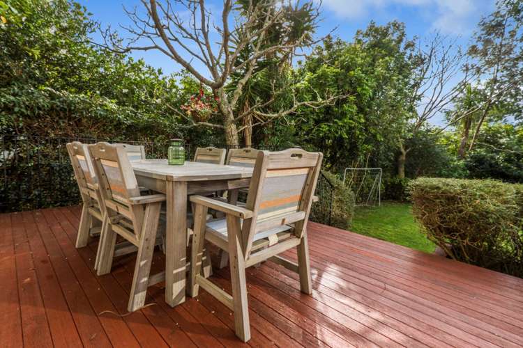 12a Kimberly Grove Greenhithe_12