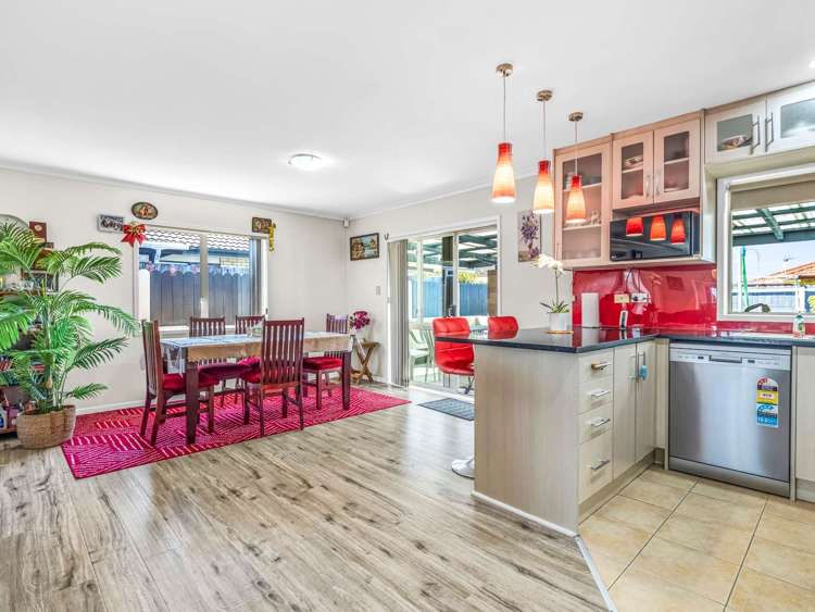 526 Massey Road Mangere_7