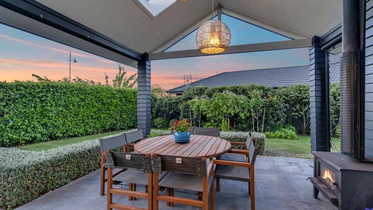 98 Infinity Drive Pegasus_23