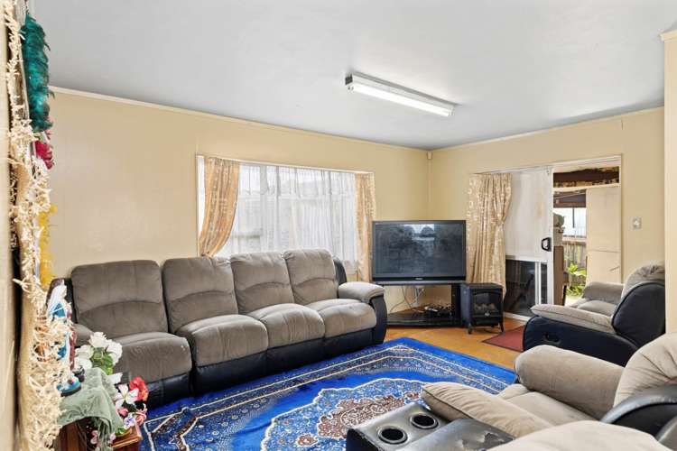 1/10 Kennington Drive Clendon Park_3