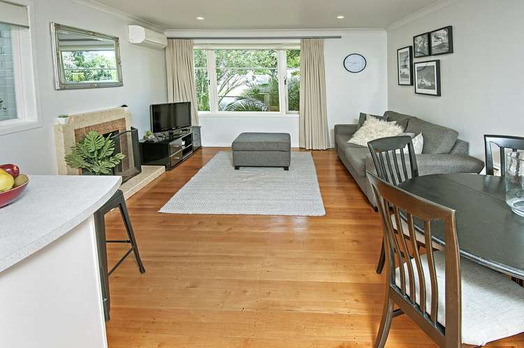 1/43 Amberley Avenue Te Atatu South_3