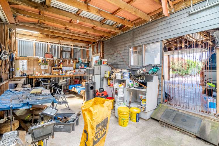 11 Coronation Street Strathern_18