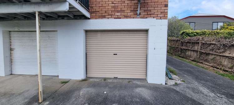 1/12 Aramoana Avenue Devonport_13