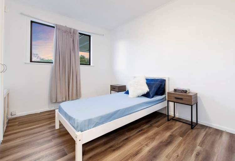 24 Resolute Way Papakura_9