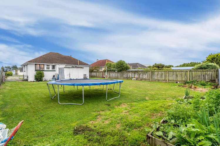 93 Lithgow Street Glengarry_13