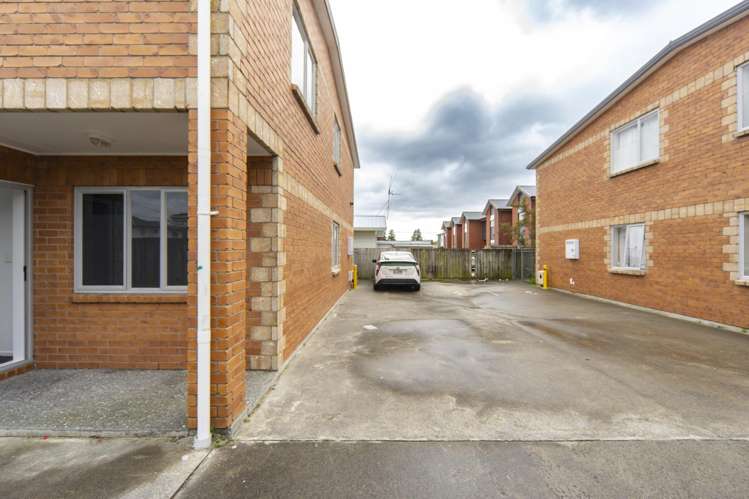 46B York Street Hamilton East_14