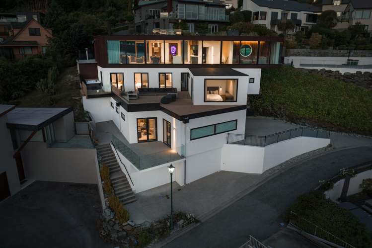 32 Edinburgh Drive Queenstown_28