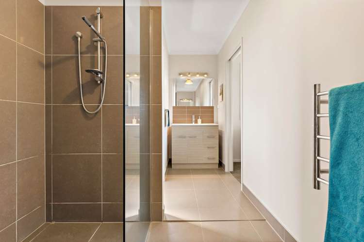 1518 Old North Road Helensville_18