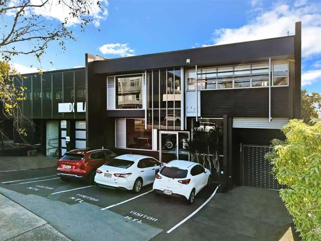 Savills - Modern Mount Eden Office