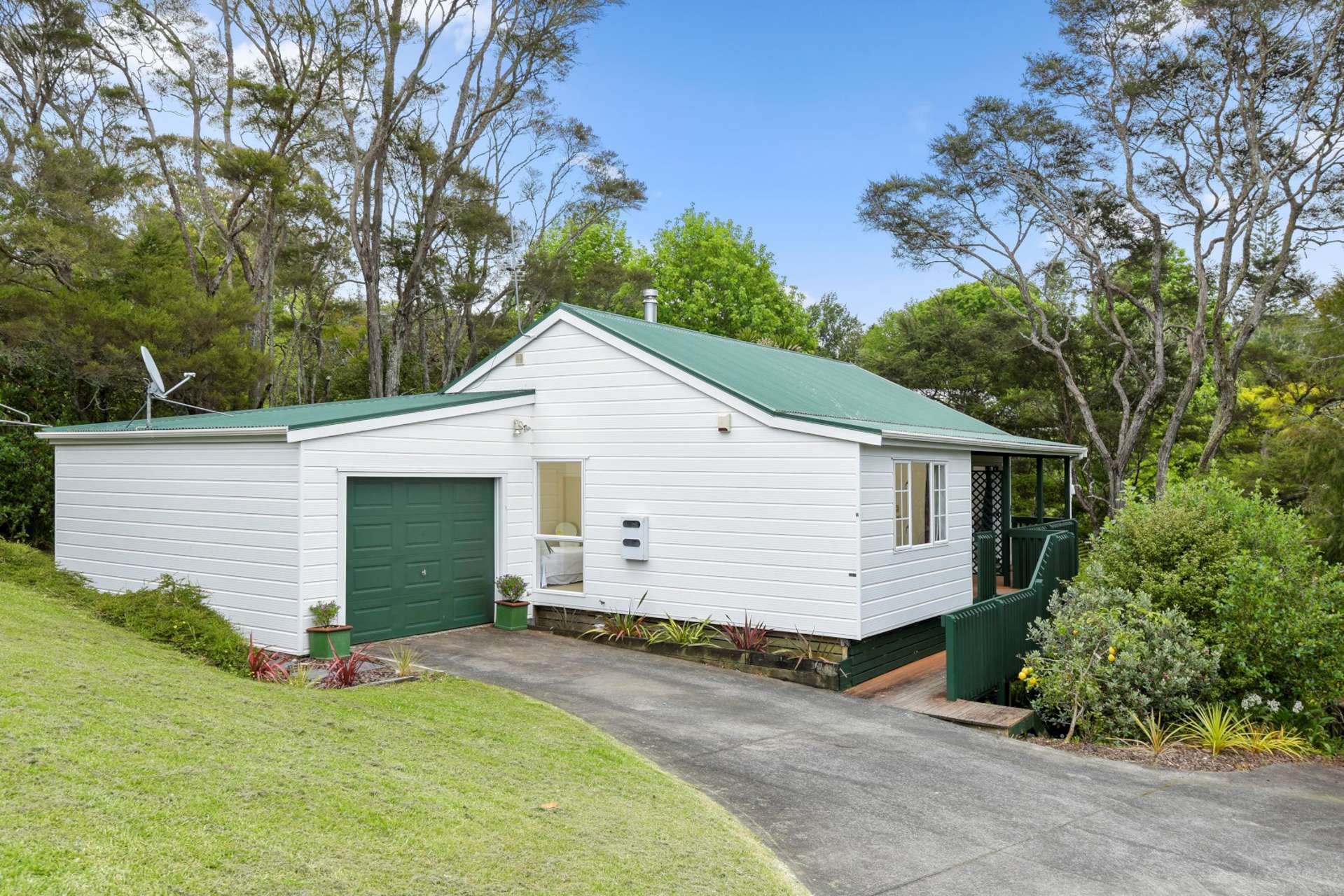 32a Fairmount Road Titirangi_0