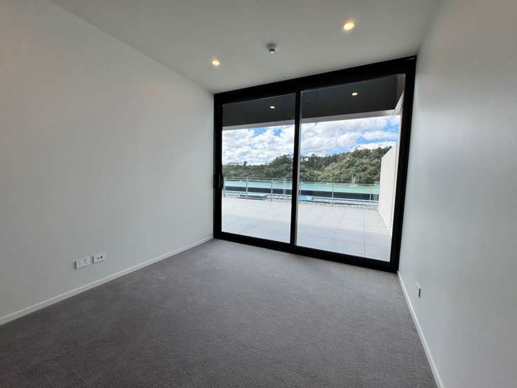 402/6 Boundary Road Hobsonville_32