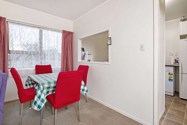 2/47 Luton Avenue Sunnyhills_8