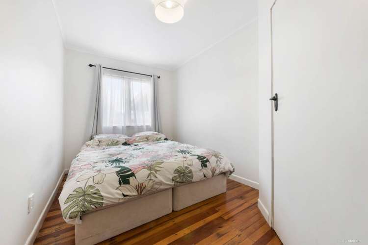 7 Arney Road Ranui_10