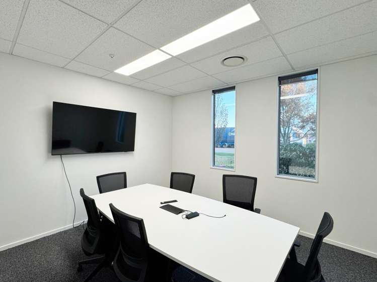 15 Sir James Wattie Drive Hornby_12