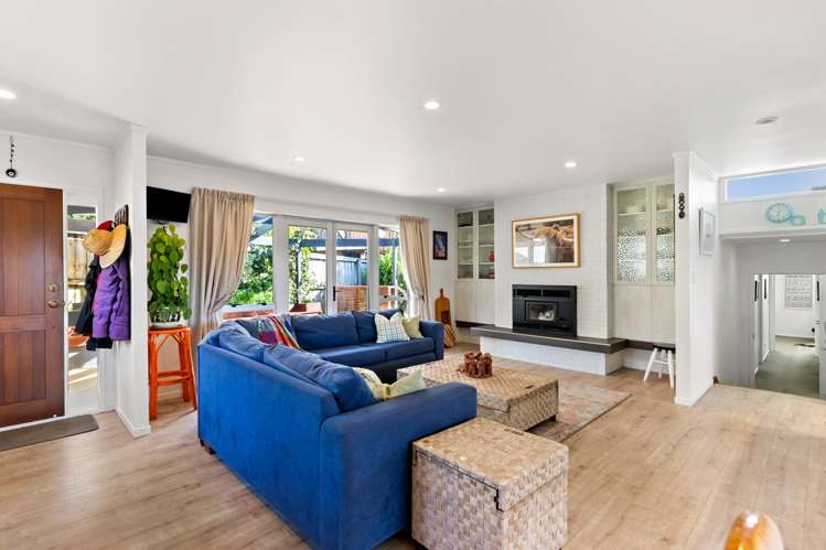 18 Uppingham Crescent Hillcrest_9